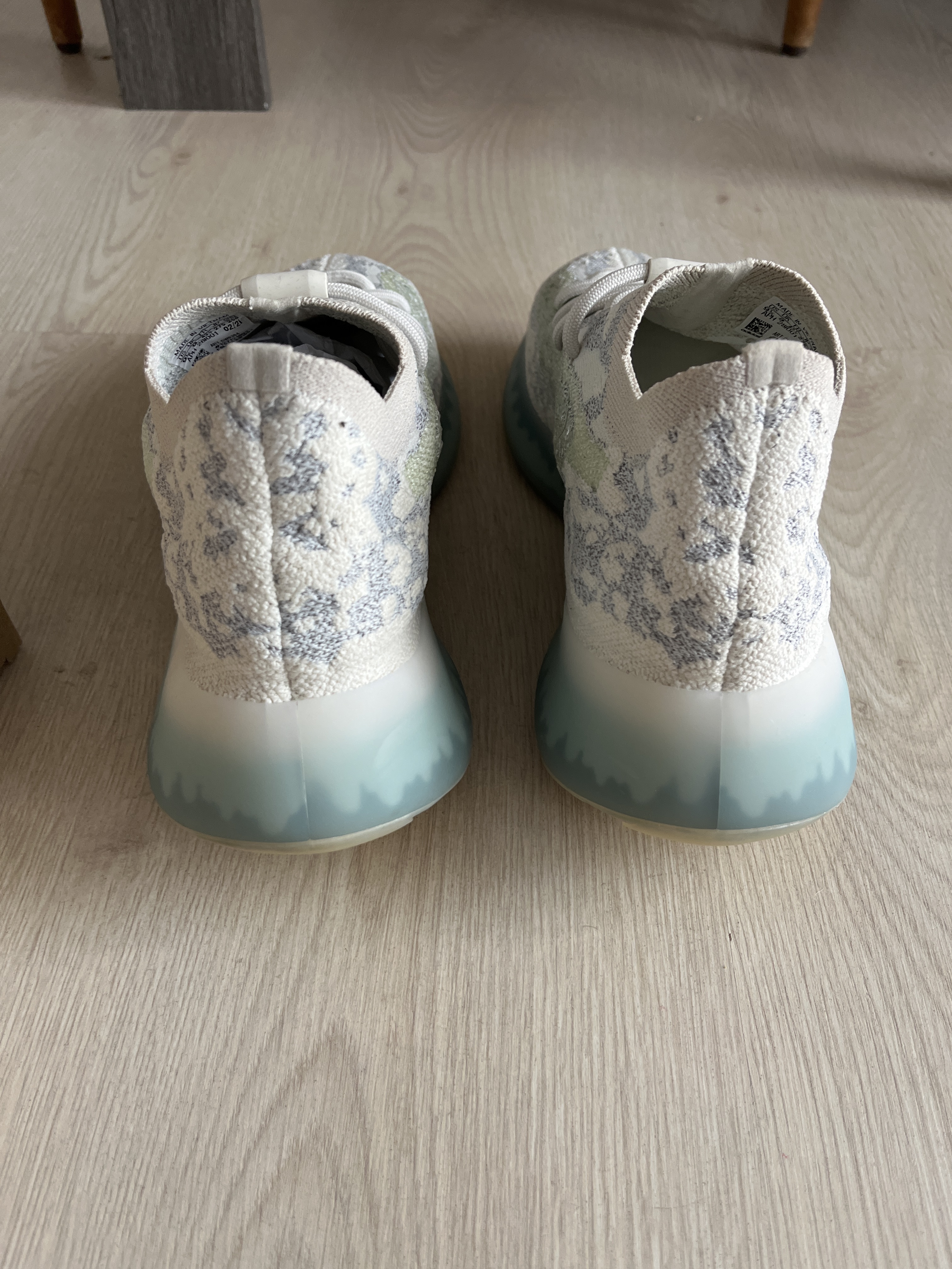 Yeezy Boost 380 'Alien Blue' photo 4