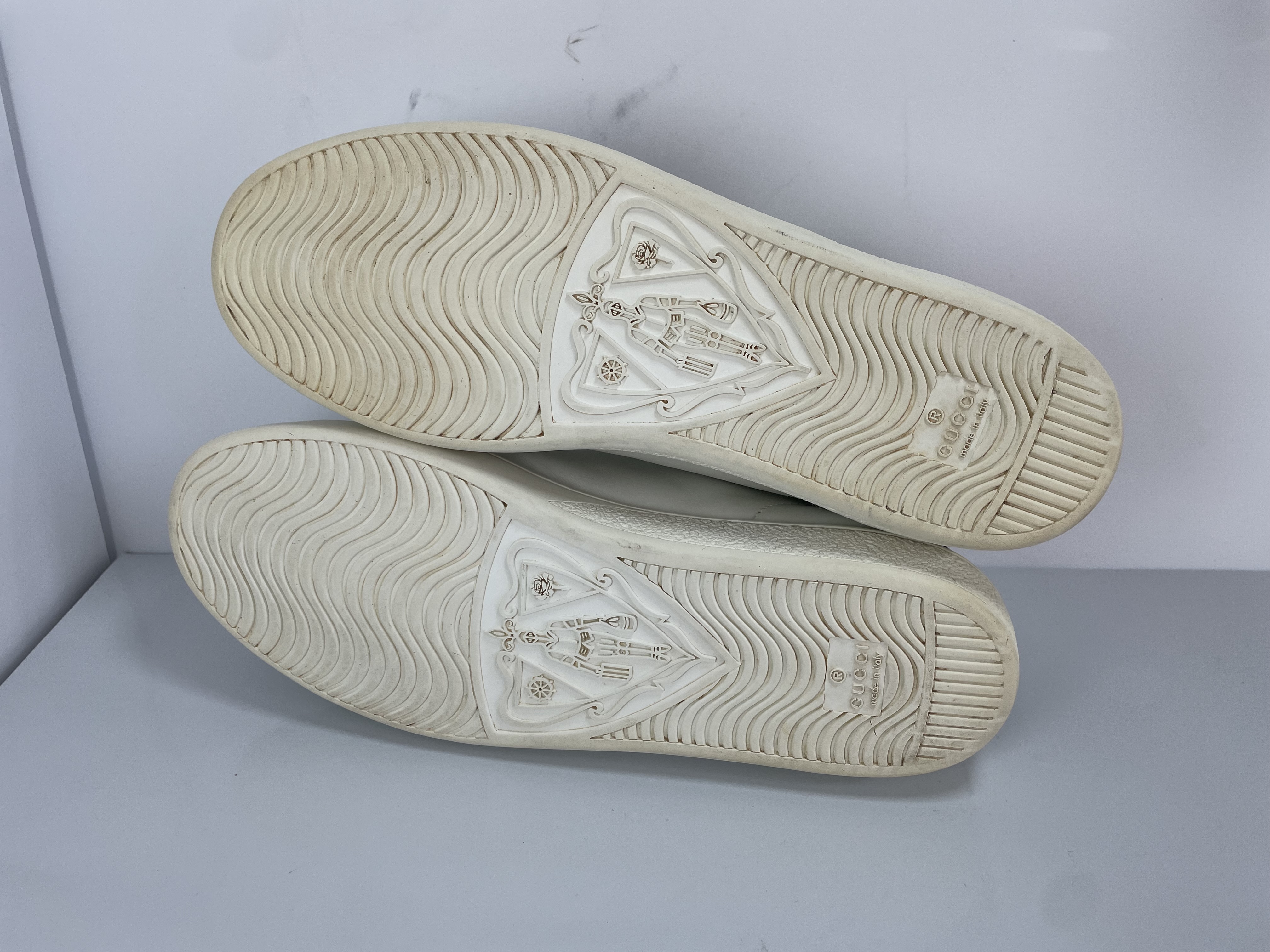 Luxury Gucci Ace Bee White photo 5