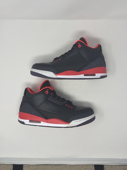 Air Jordan 3 Retro 'Crimson' (2012)