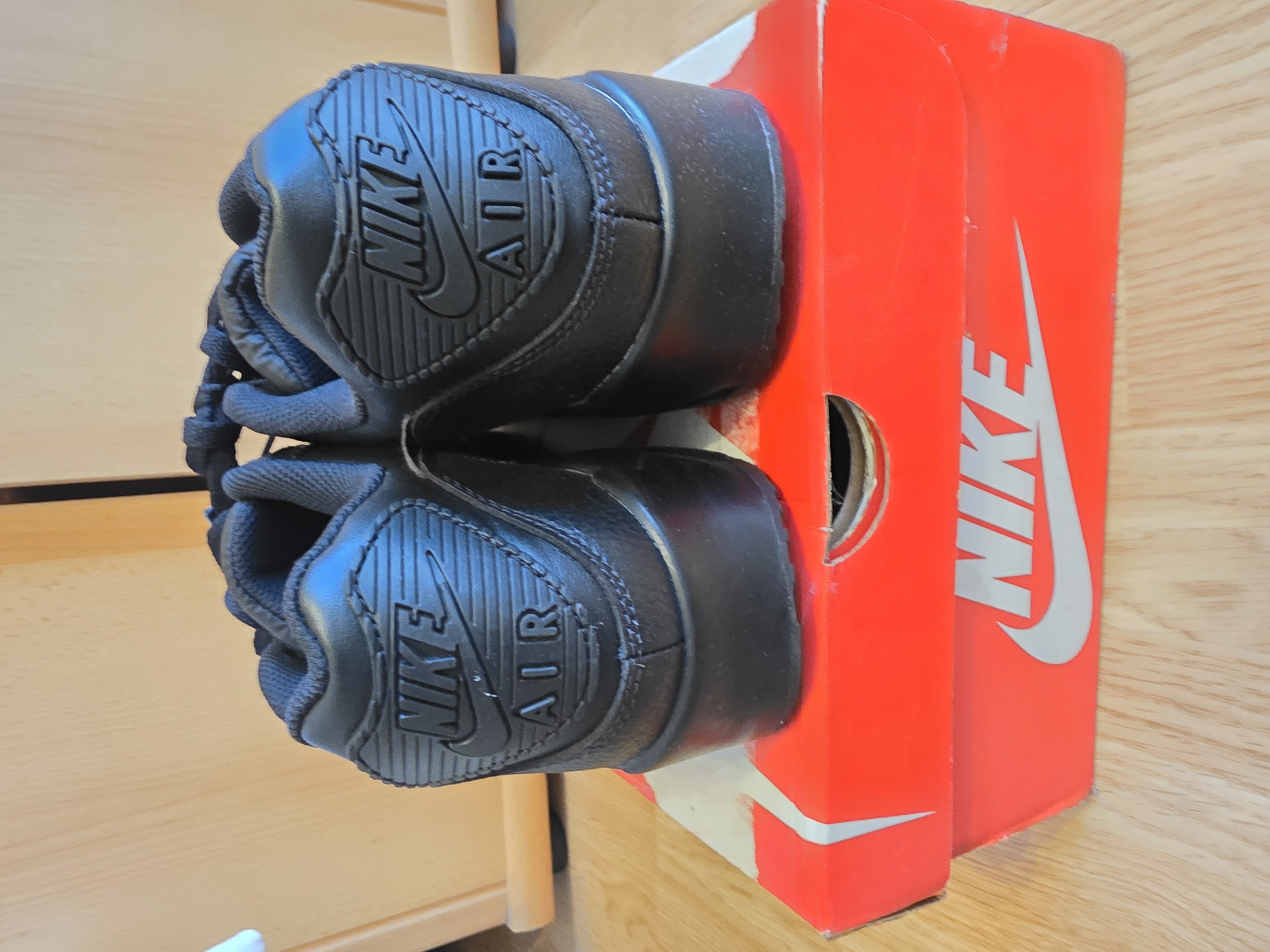 Nike Air Max 90 Leather Triple Black (2020) photo 4