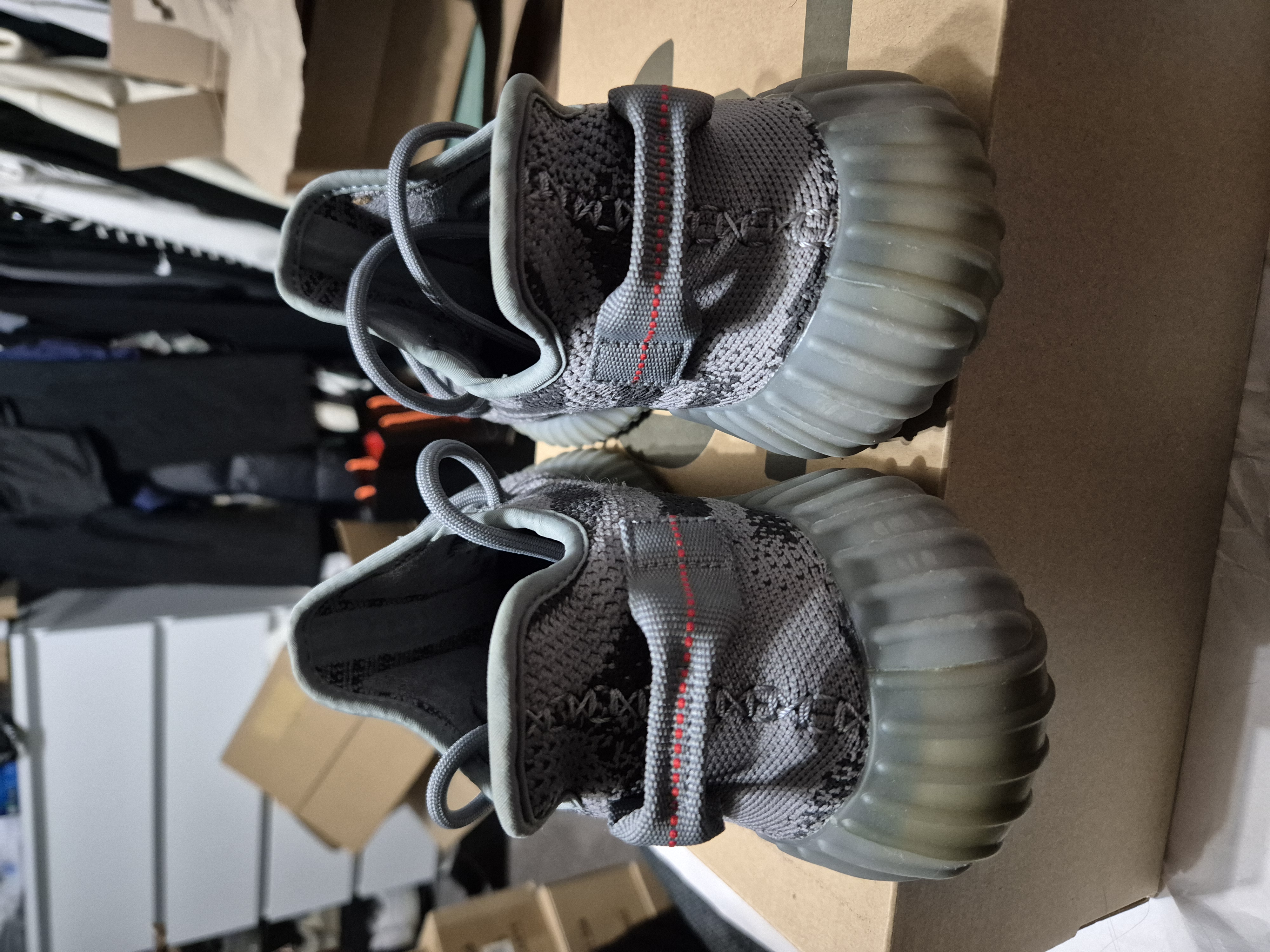 Yeezy Boost 350 V2 'Beluga 2.0' (2017) photo 4