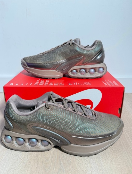 Nike Air Max Dn WMNS 'Light Khaki' (2024)