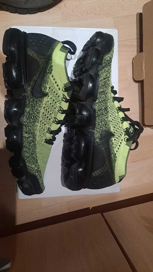 Nike Air VaporMax Flyknit 2 Volt Black (2019)