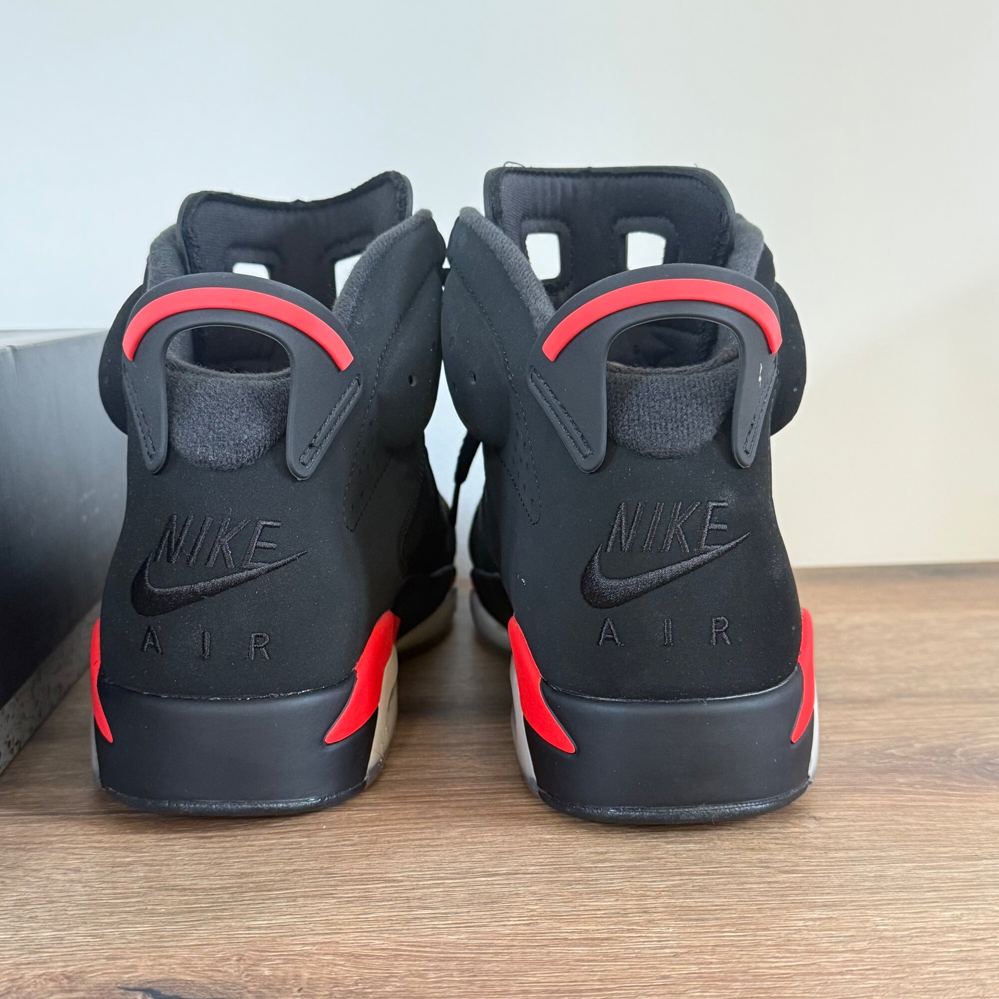 Air Jordan 6 OG 'Infrared' Black (NIKE AIR) (2019) photo 3