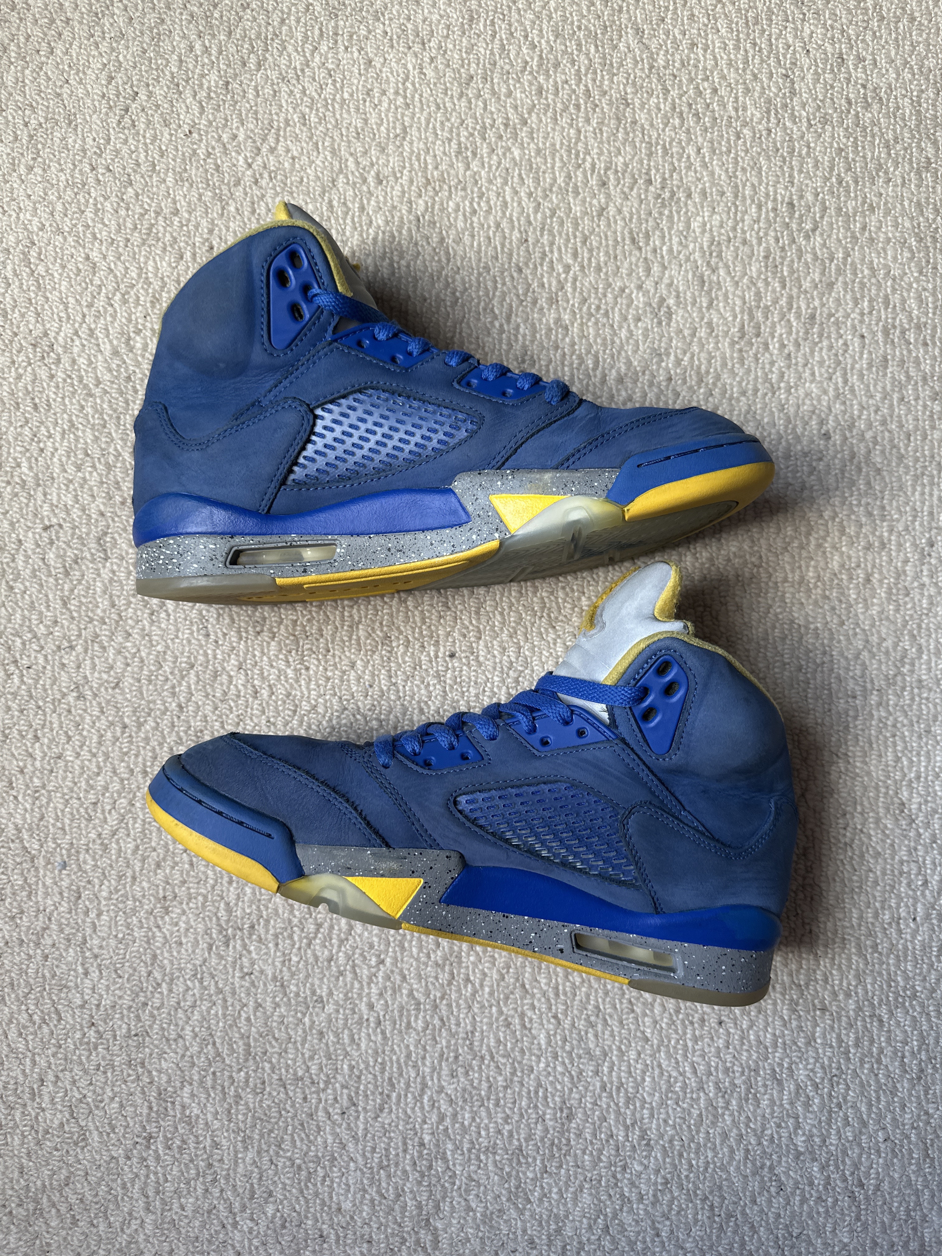 Air Jordan 5 Retro 'Laney' (2019) photo 2