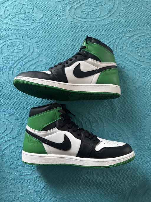 Air Jordan 1 High OG 'Lucky Green' (2023)