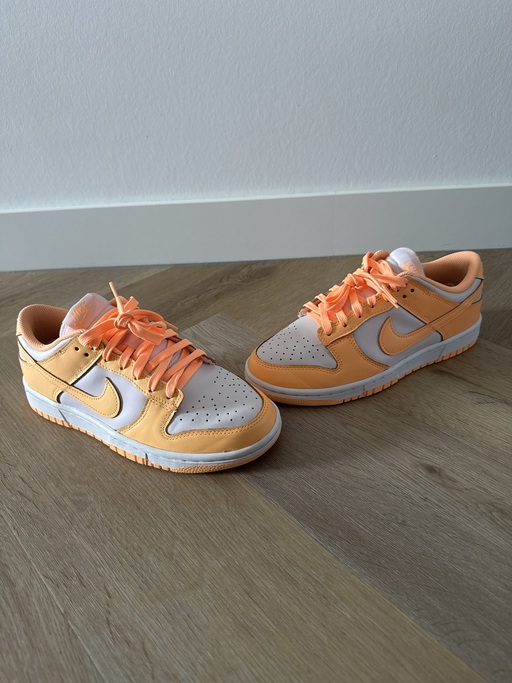 Nike Dunk Low WMNS 'Peach Cream White' (2022)