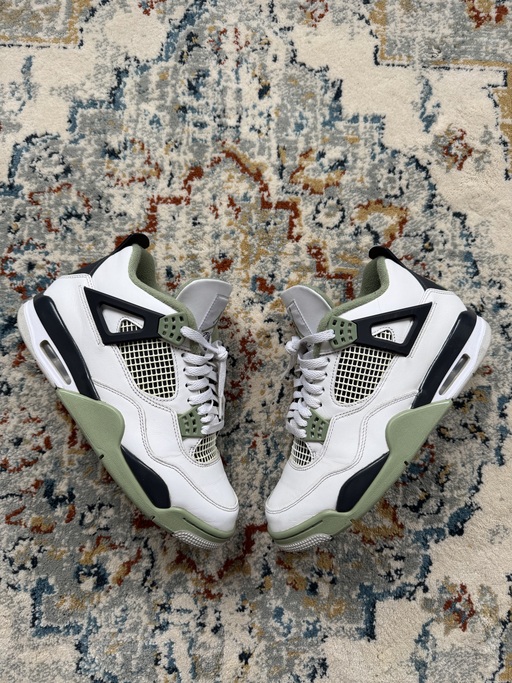 Air Jordan 4 WMNS 'Seafoam' (2023)