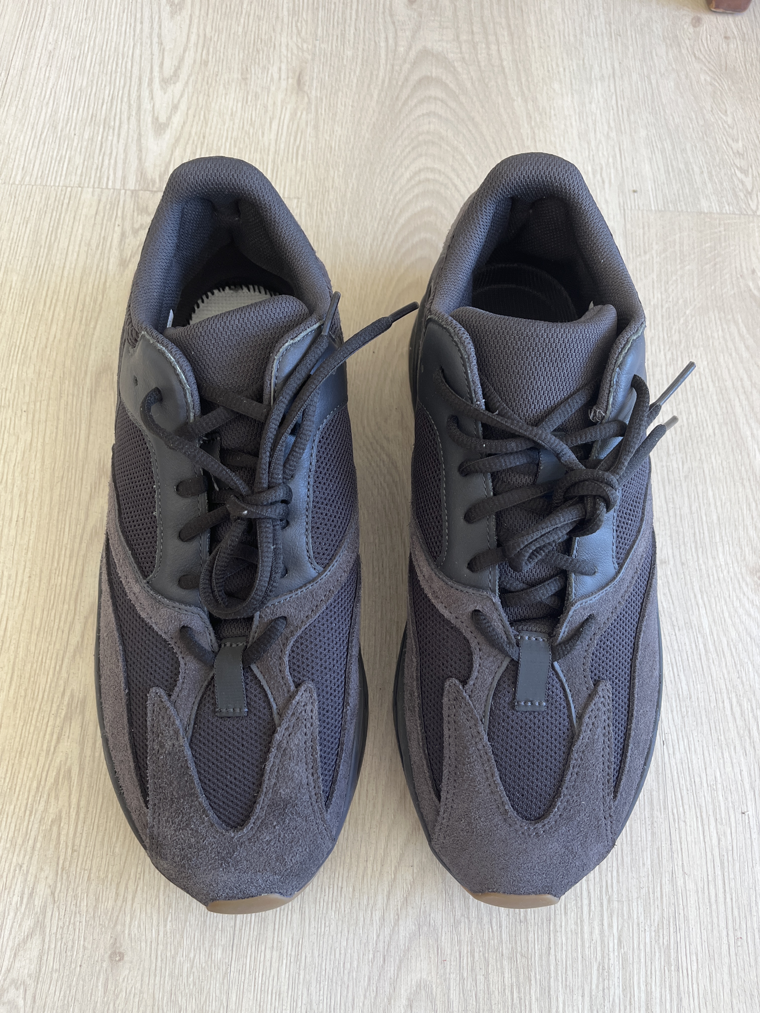 Yeezy Boost 700 'Utility Black' photo 7