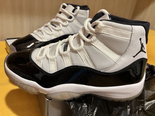 Air Jordan 11 Retro Concord (2011)