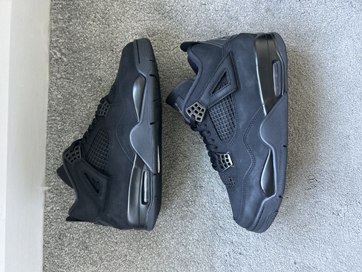 Air Jordan 4 Retro 'Black Cat' (2025)