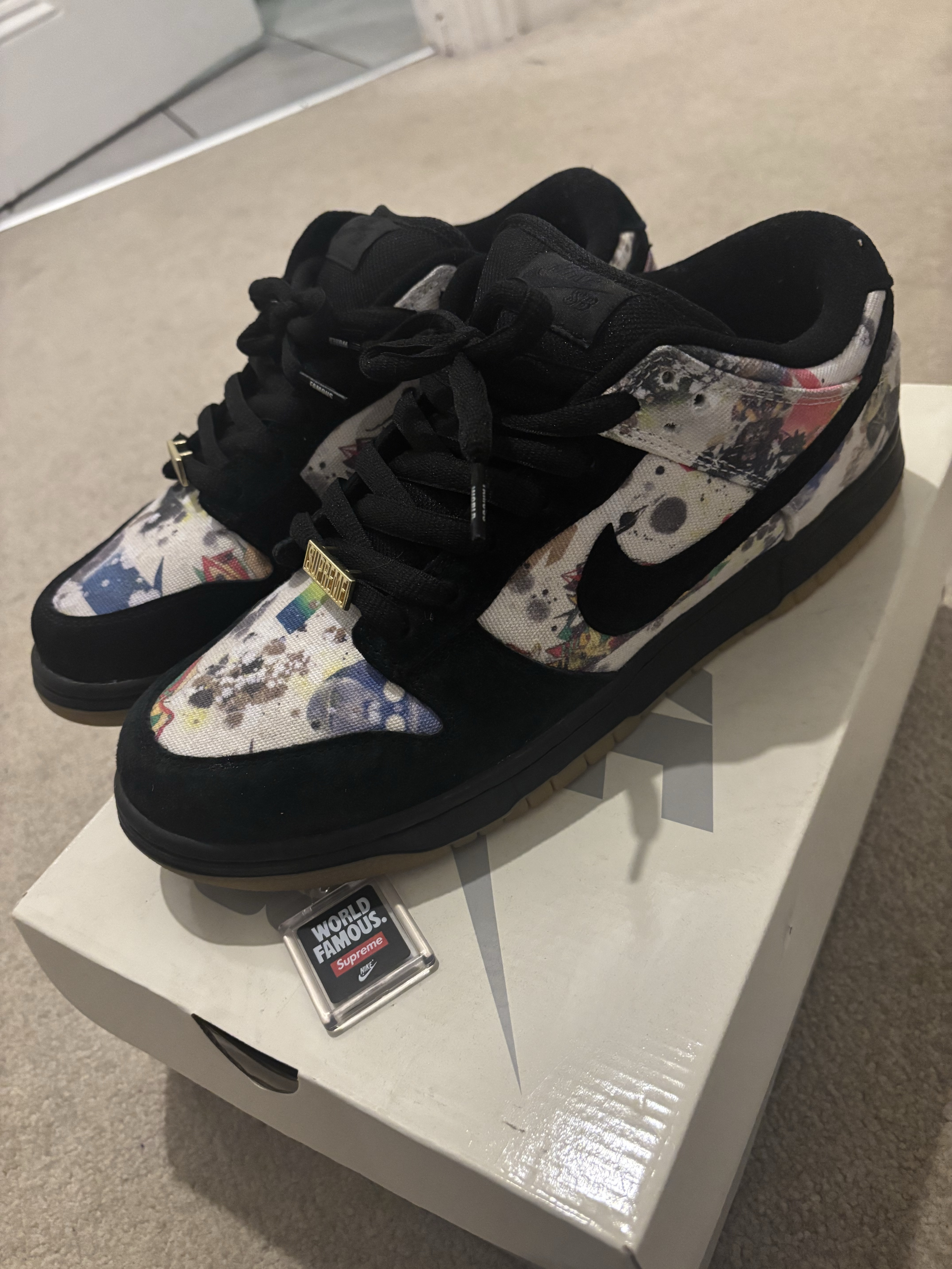 Nike SB x Supreme Dunk Low 'Rammellzee' (2023) photo 2