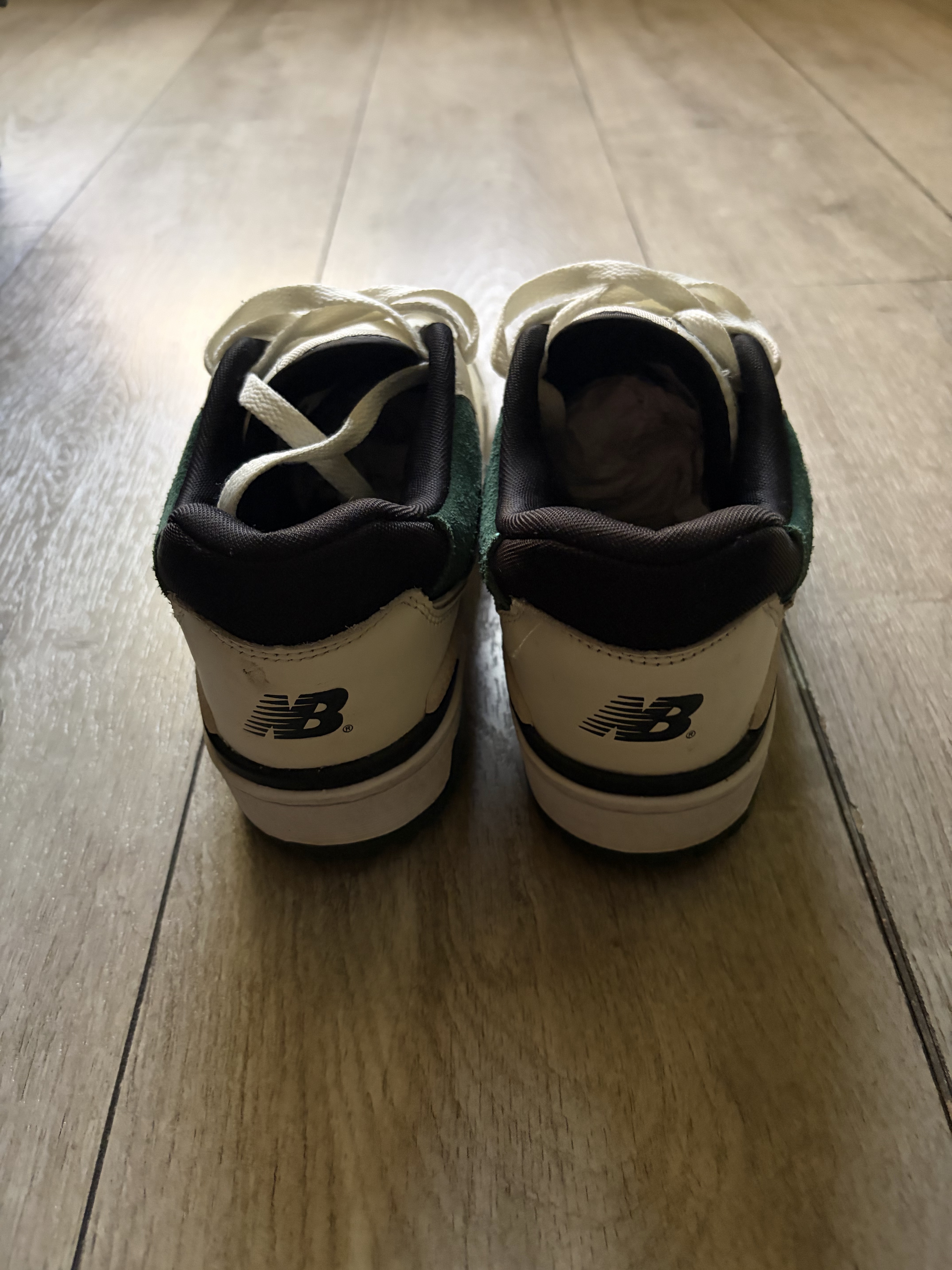 New Balance 550 Sea Salt Pine Green (2023) photo 4