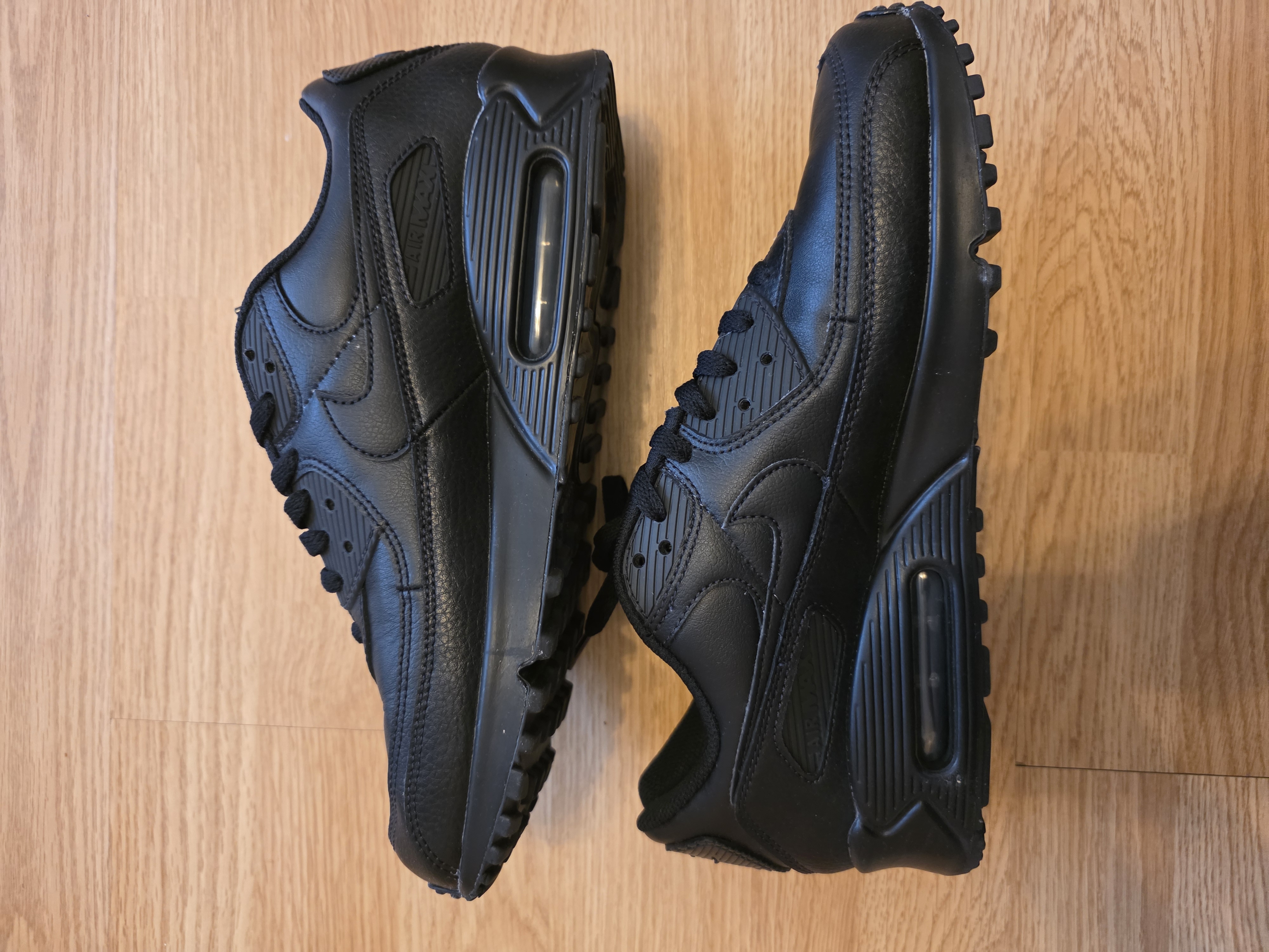 Nike Air Max 90 Leather Triple Black (2020) photo 1