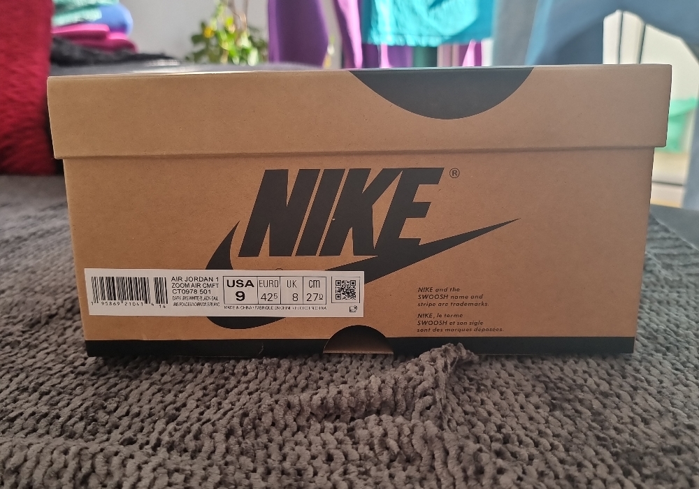 Air Jordan 1 Zoom CMFT Crater Purple (2022) photo 7