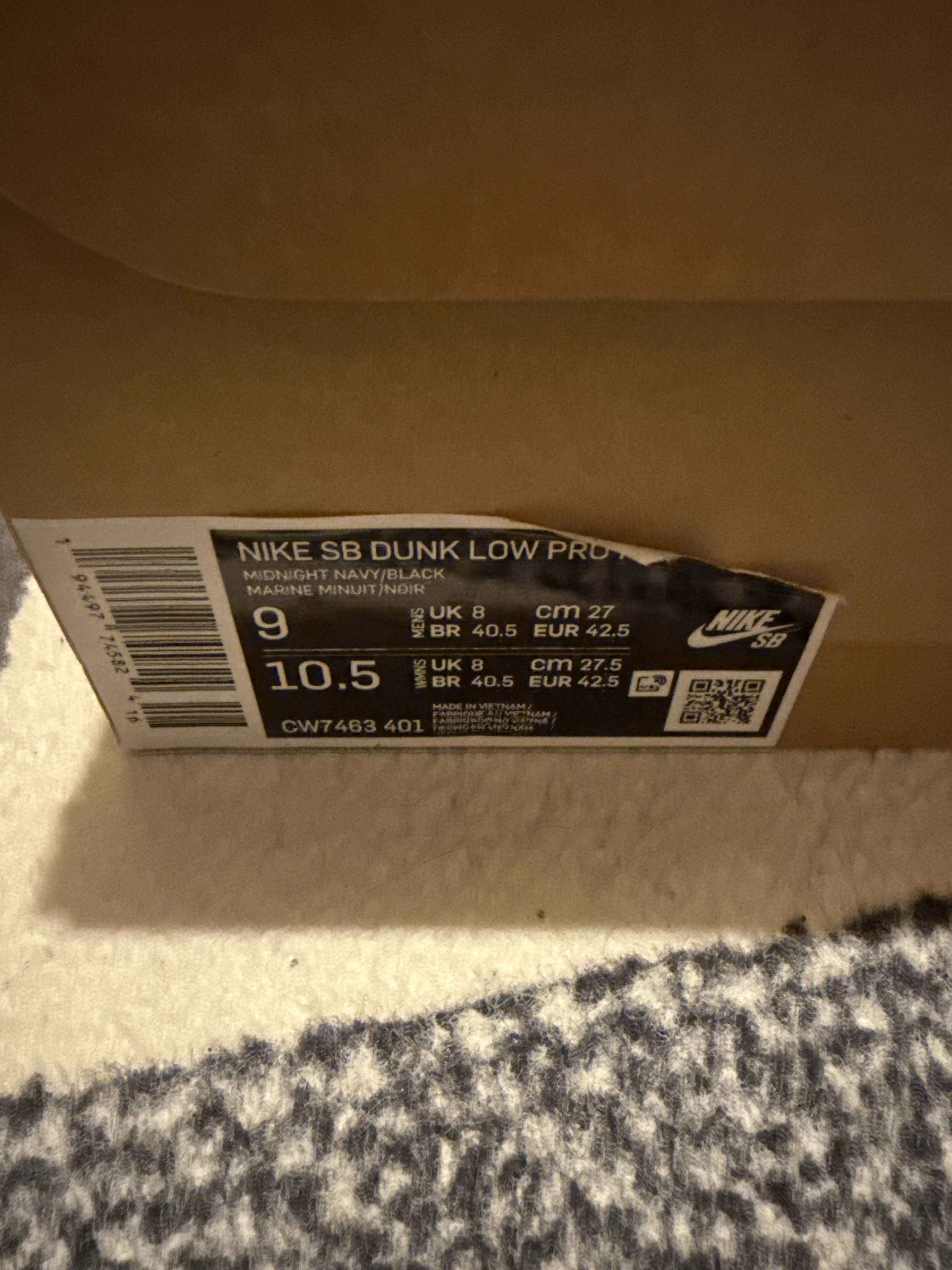 Nike SB Dunk Low Navy Black Gum (2020) photo 6