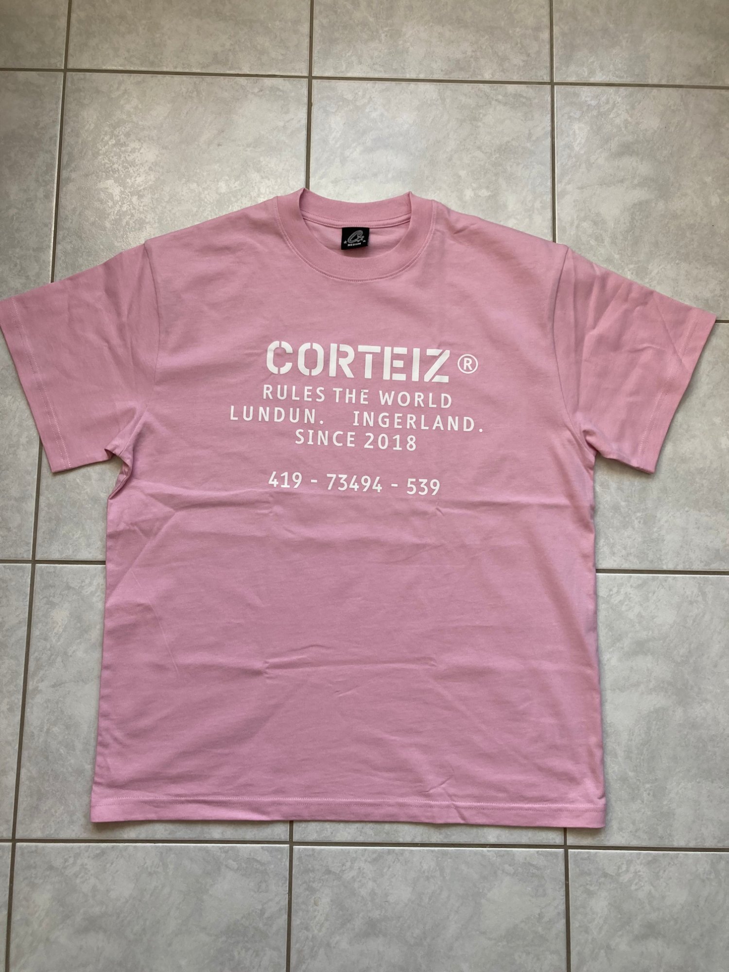 Corteiz Rules The World Stencil T-Shirt photo 1