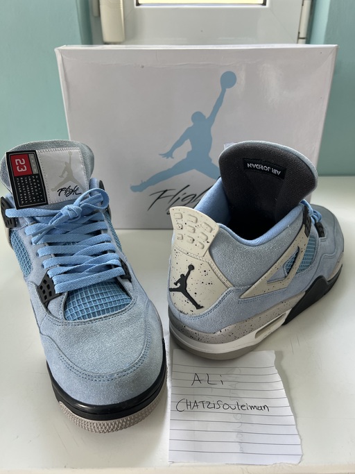 Air Jordan 4 Retro 'University Blue' (2021)