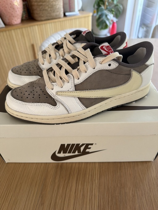 Air Jordan 1 x Travis Scott Low 'Reverse Mocha' (2022)