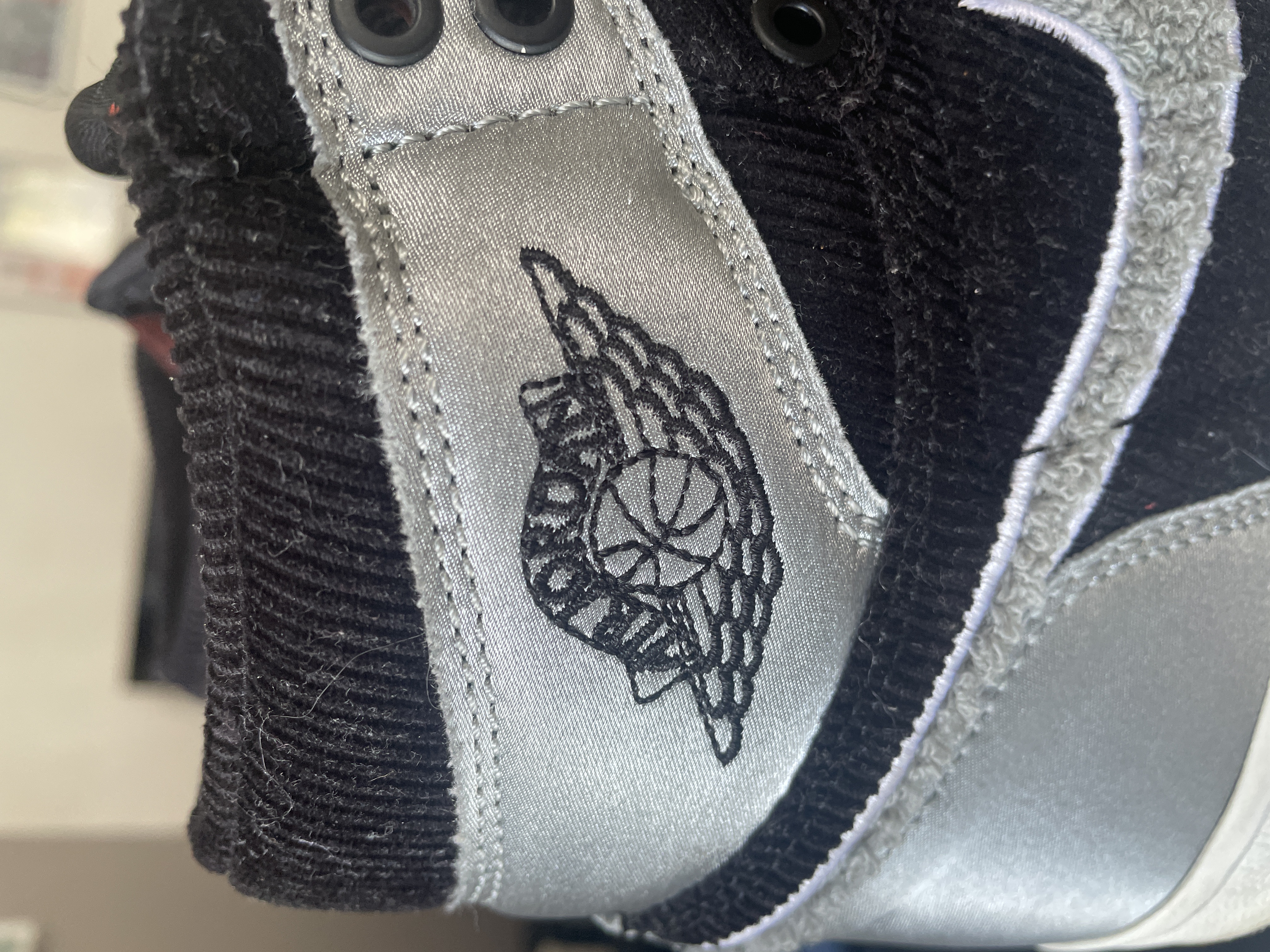 Air Jordan 1 Retro High Aleali May Shadow photo 9