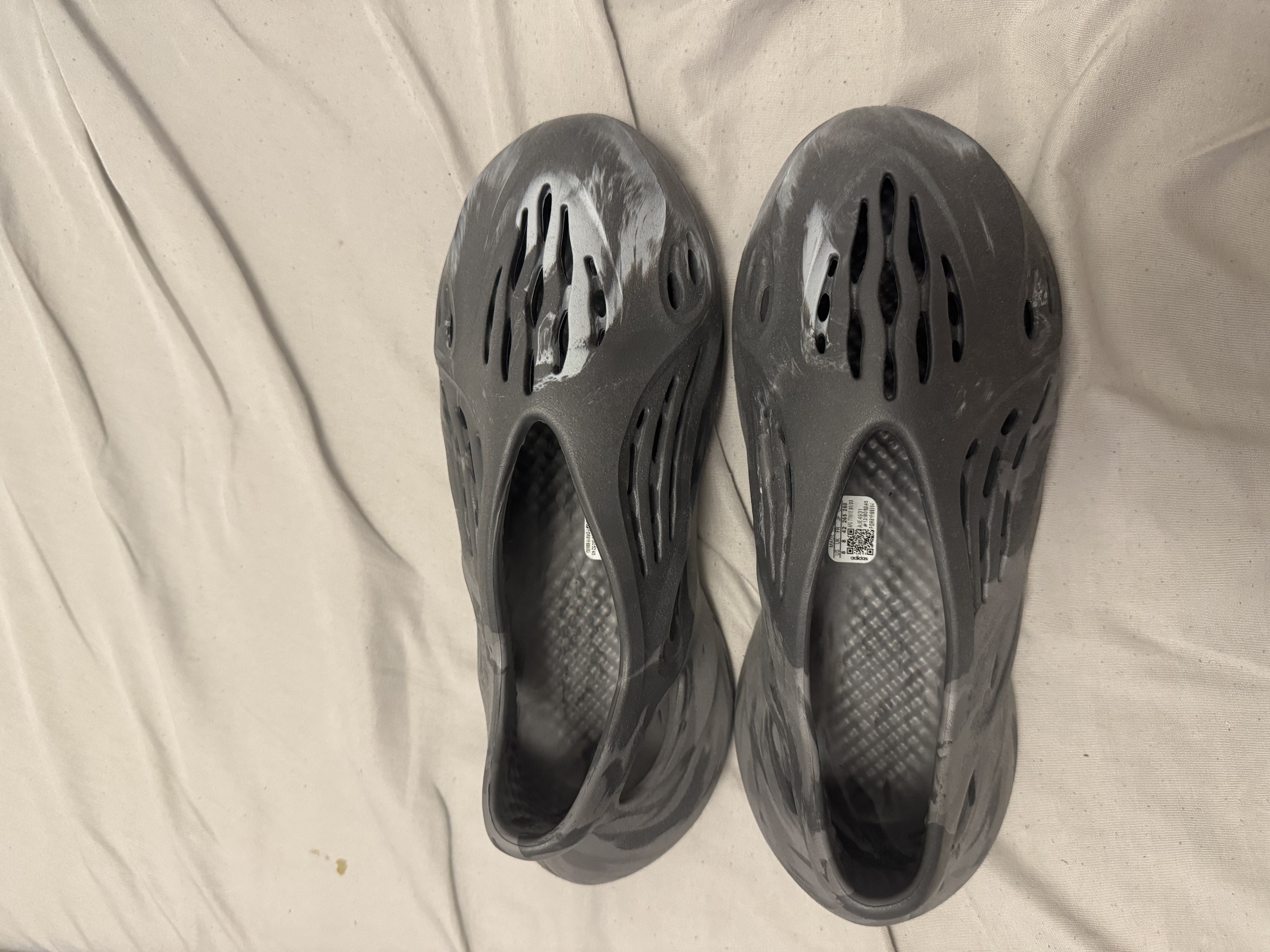 Adidas Foam Runner MX 'Granite' (2024) photo 2