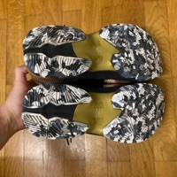 Under Armour Curry 2.5 'Gold' photo 5