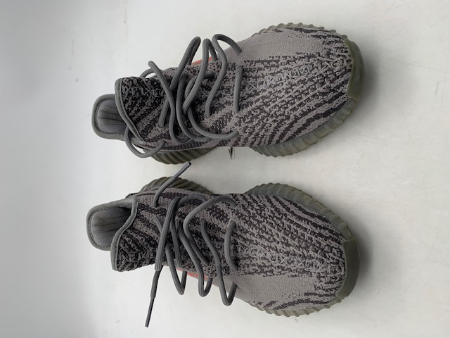 Yeezy Boost 350 V2 'Beluga 2.0' (2017) photo 4