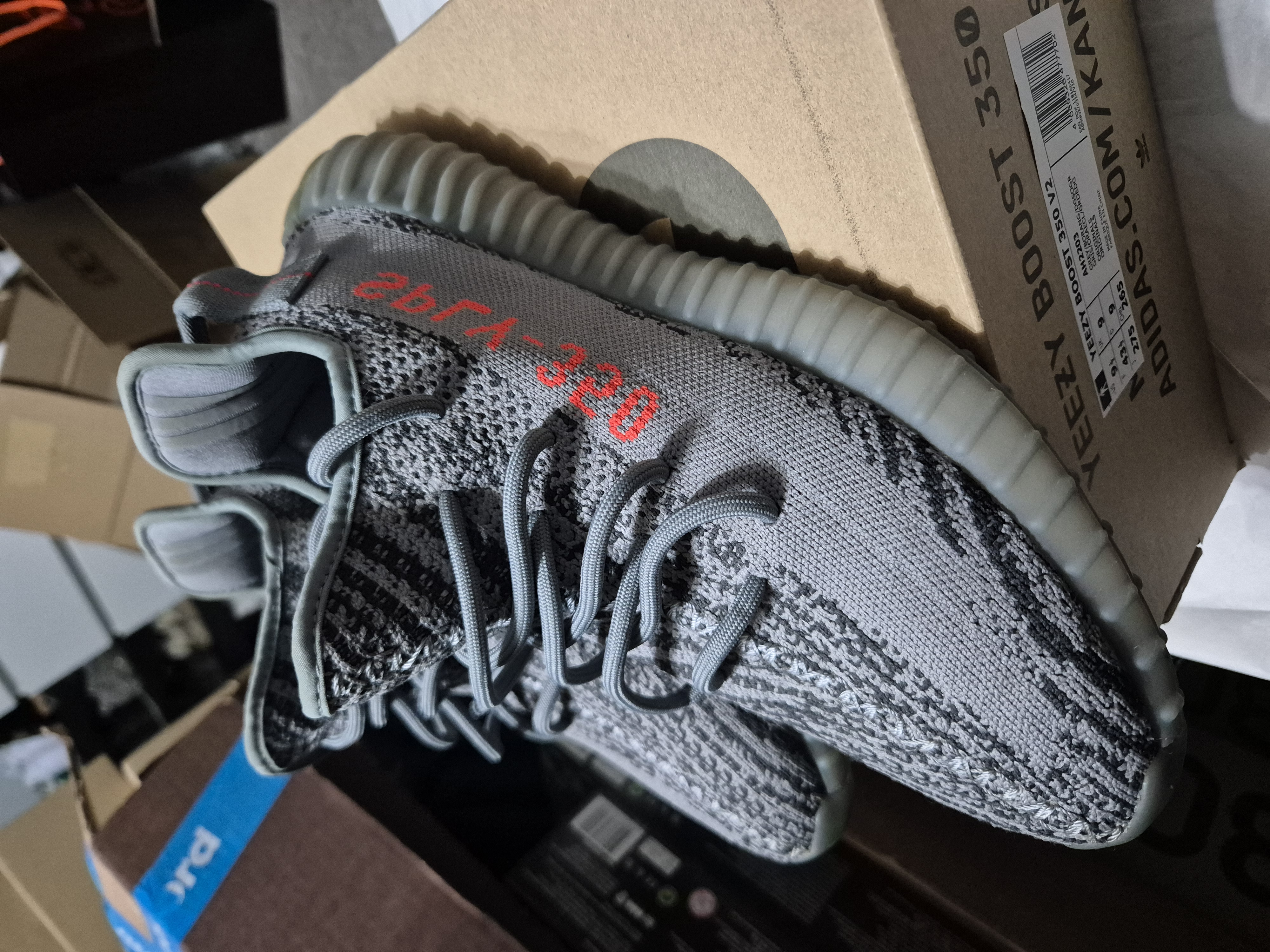 Yeezy Boost 350 V2 'Beluga 2.0' (2017) photo 10
