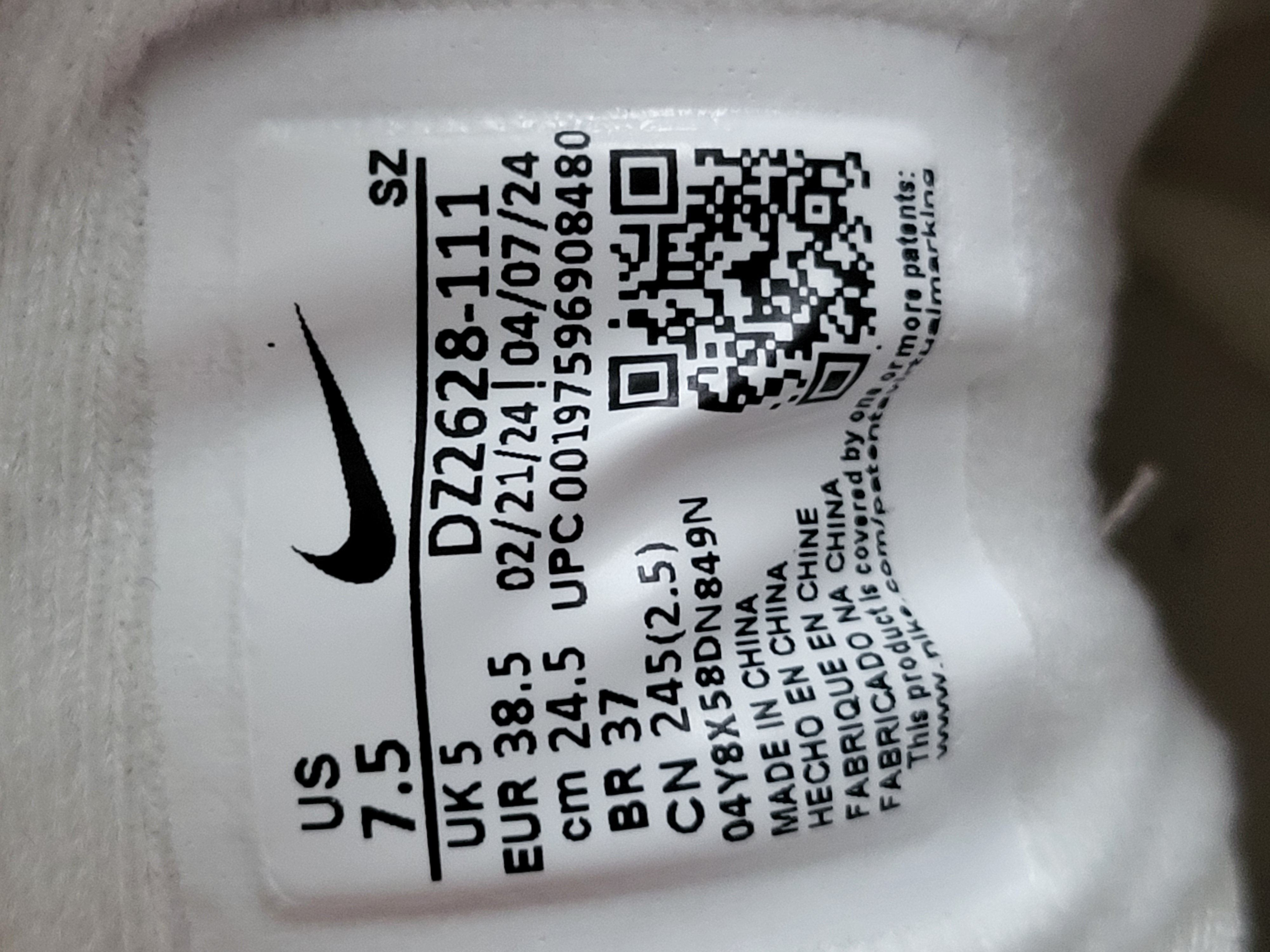 Nike Air Max 1 WMNS 'Guava Ice' (2024) photo 8