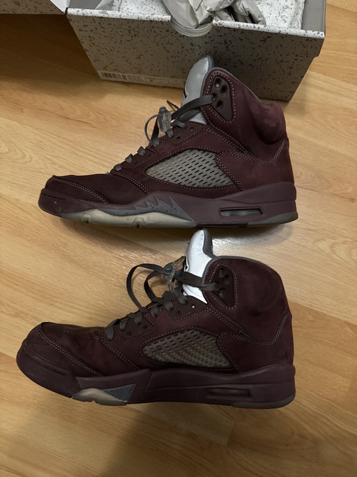 Air Jordan 5 Retro SE 'Burgundy' (2023)