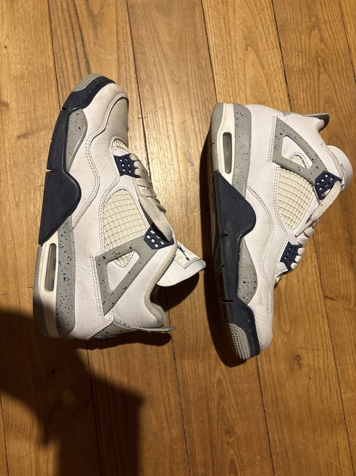 Air Jordan 4 Retro 'Midnight Navy' (2022)