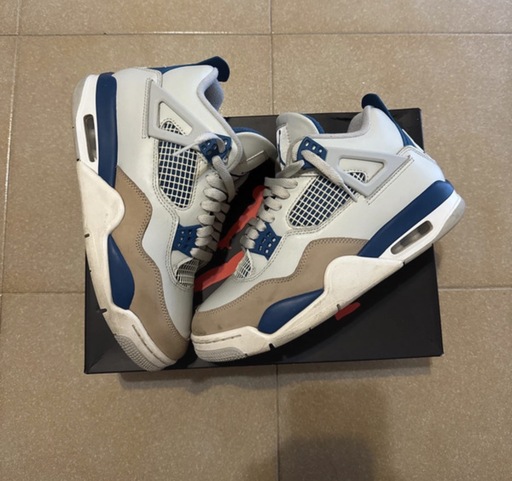 Air Jordan 4 'Military Blue/Industrial Blue' (2024)