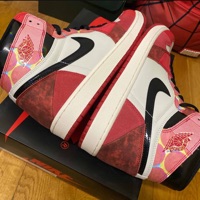 Air Jordan 1 'Spider-Man: Across The Spider-Verse' (2023) photo 8
