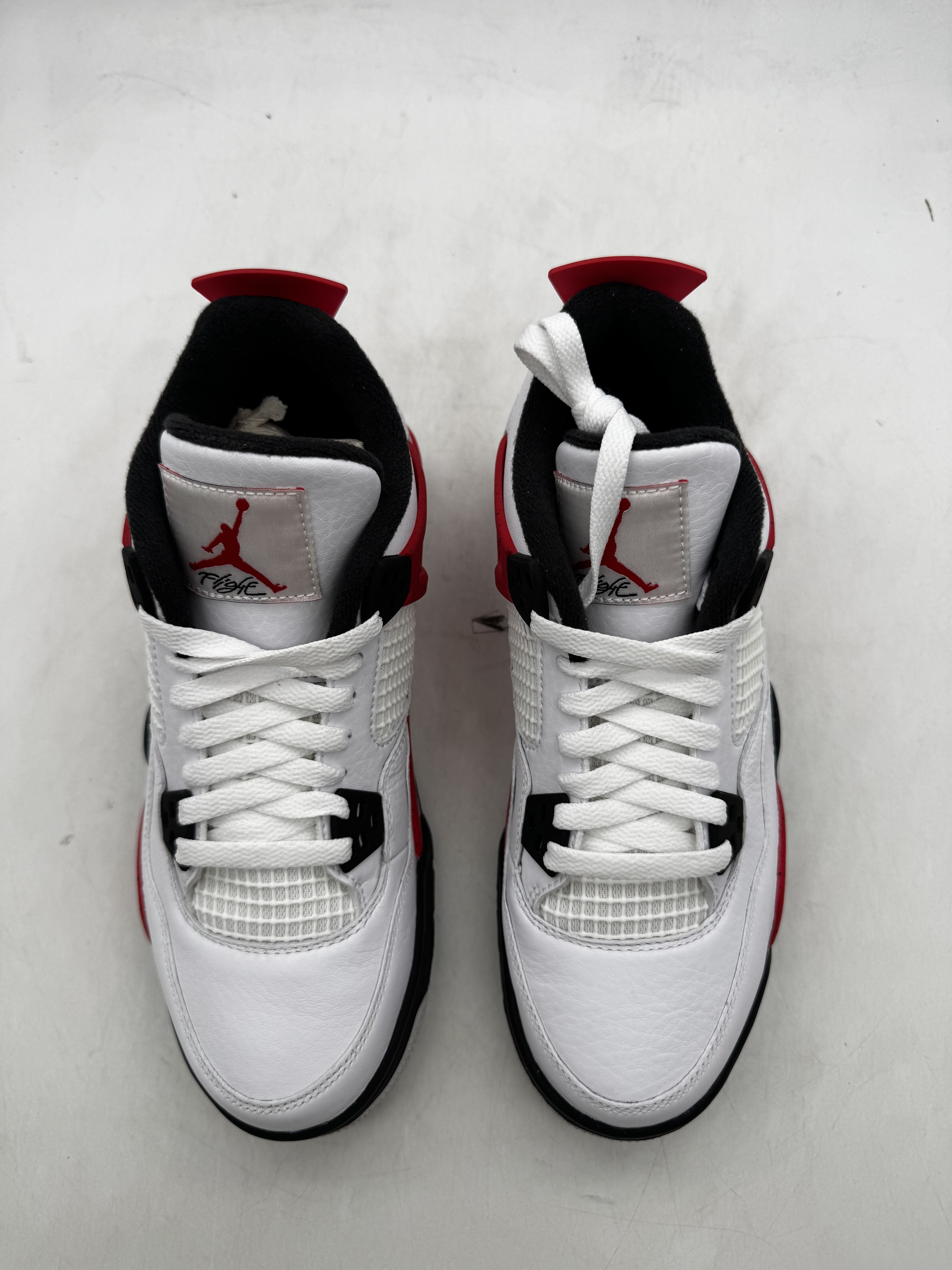 Air Jordan 4 Retro GS 'Red Cement' (2023) photo 3