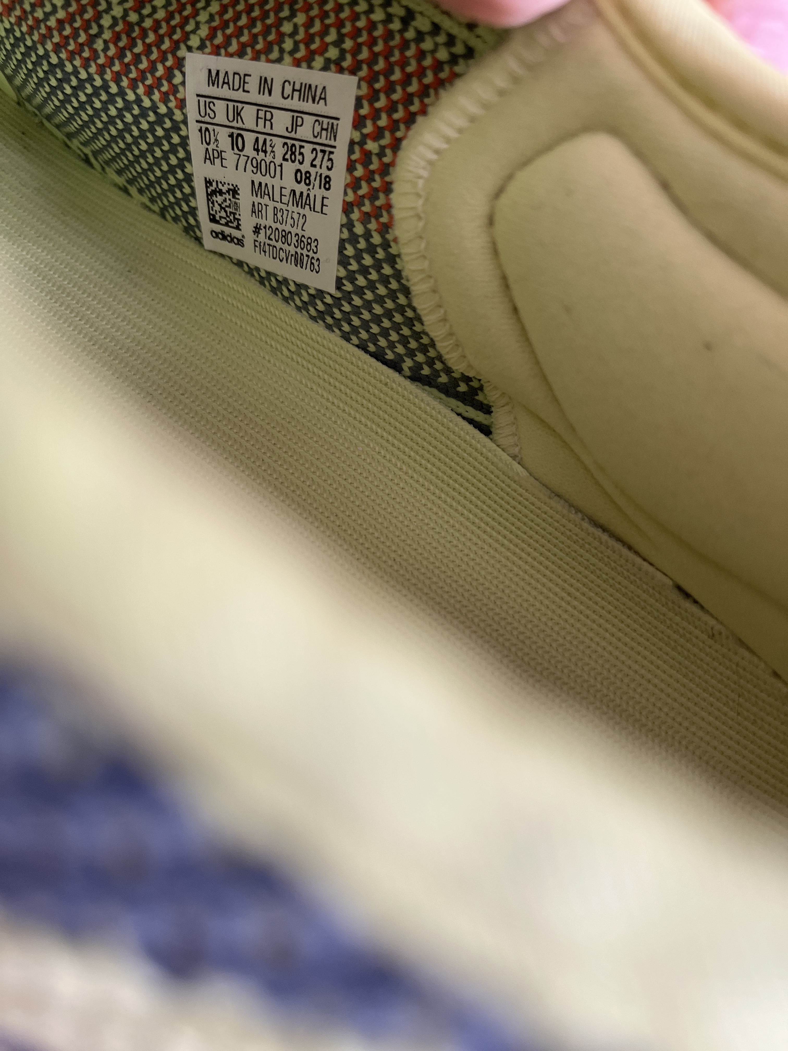 Yeezy Boost 350 V2 'Semi Frozen Yellow' photo 6