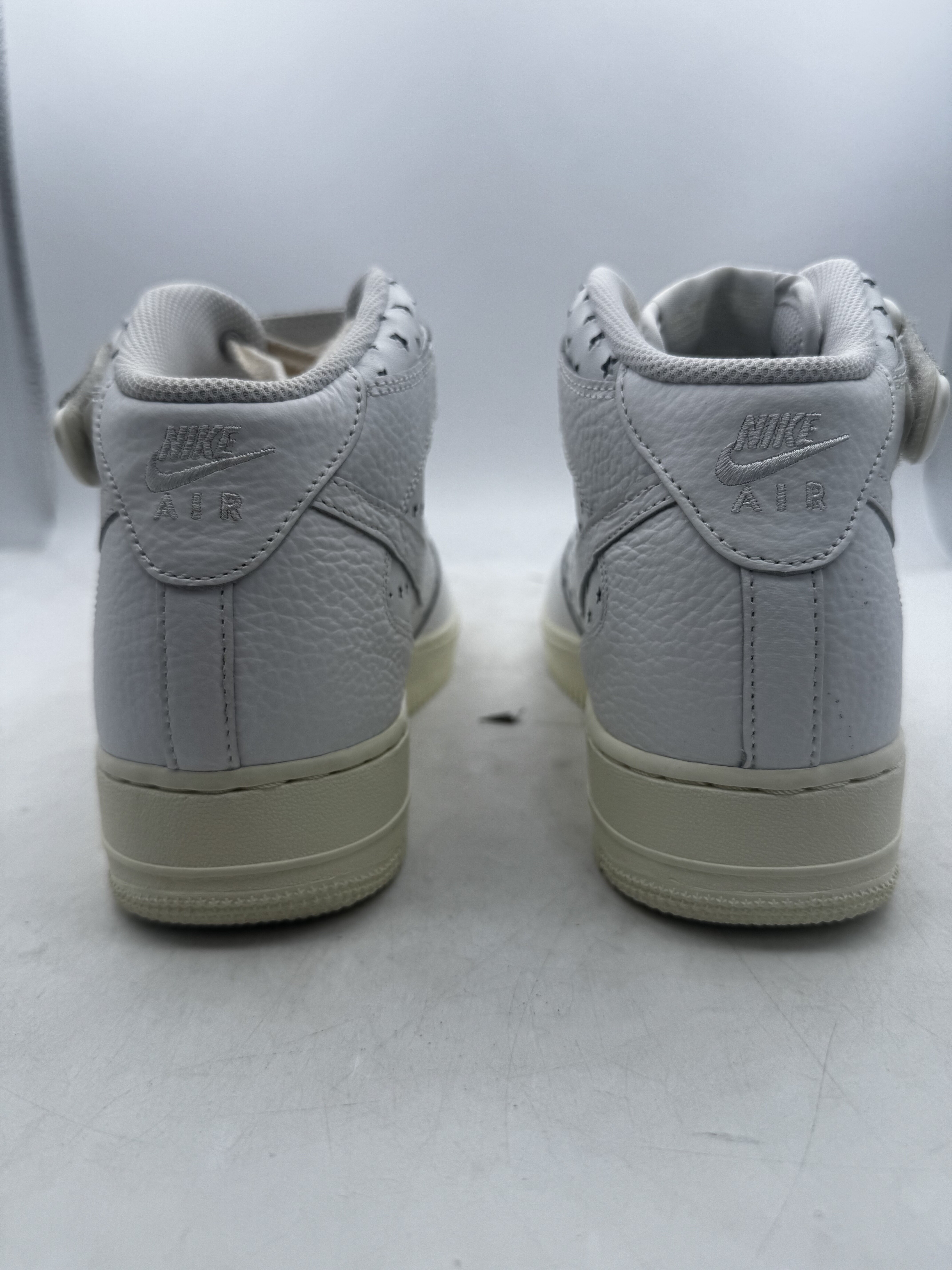 Nike Air Force 1 Mid Star Cut-Out White (2022) photo 4