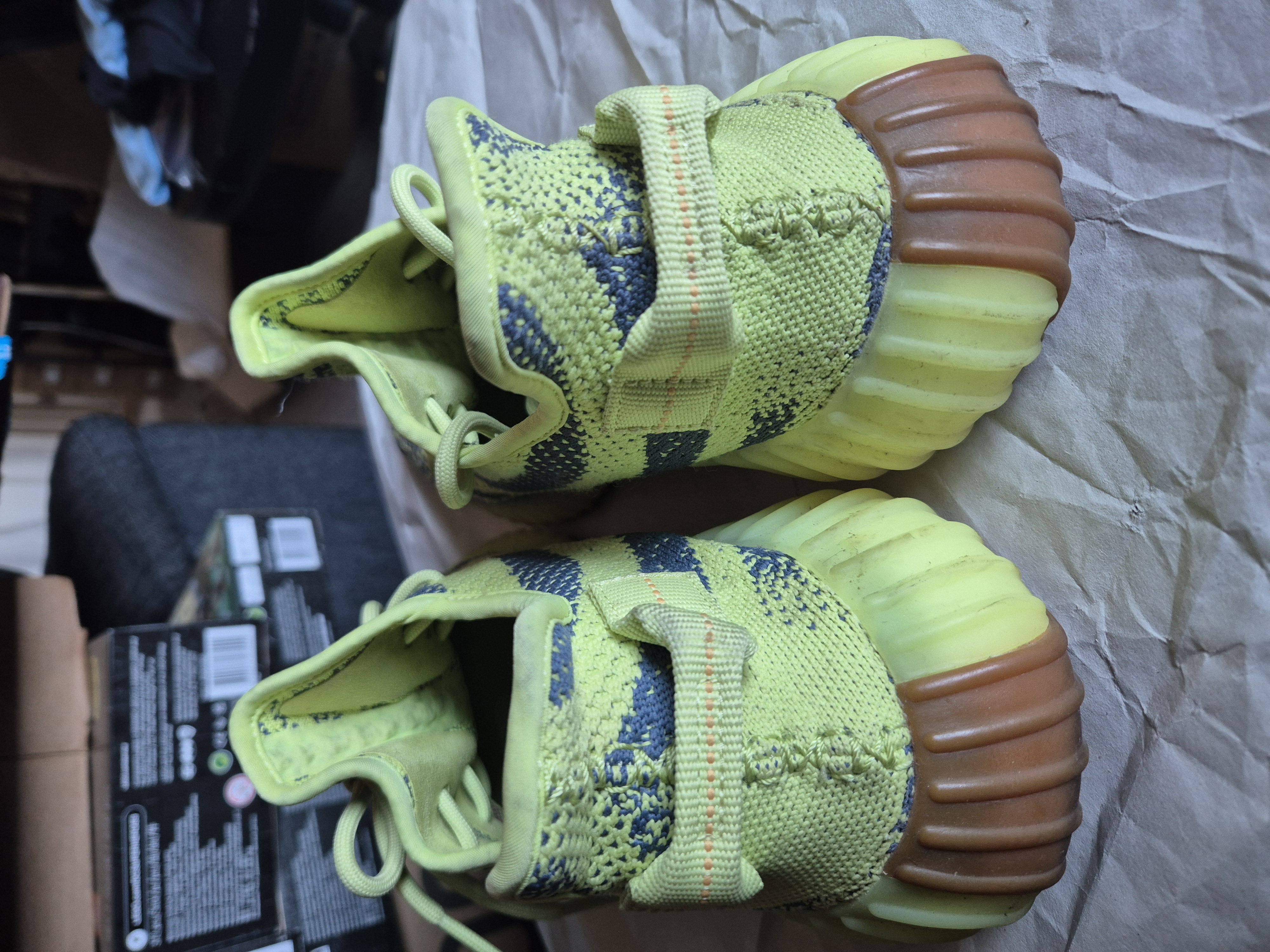 Yeezy Boost 350 V2 'Semi Frozen Yellow' photo 4