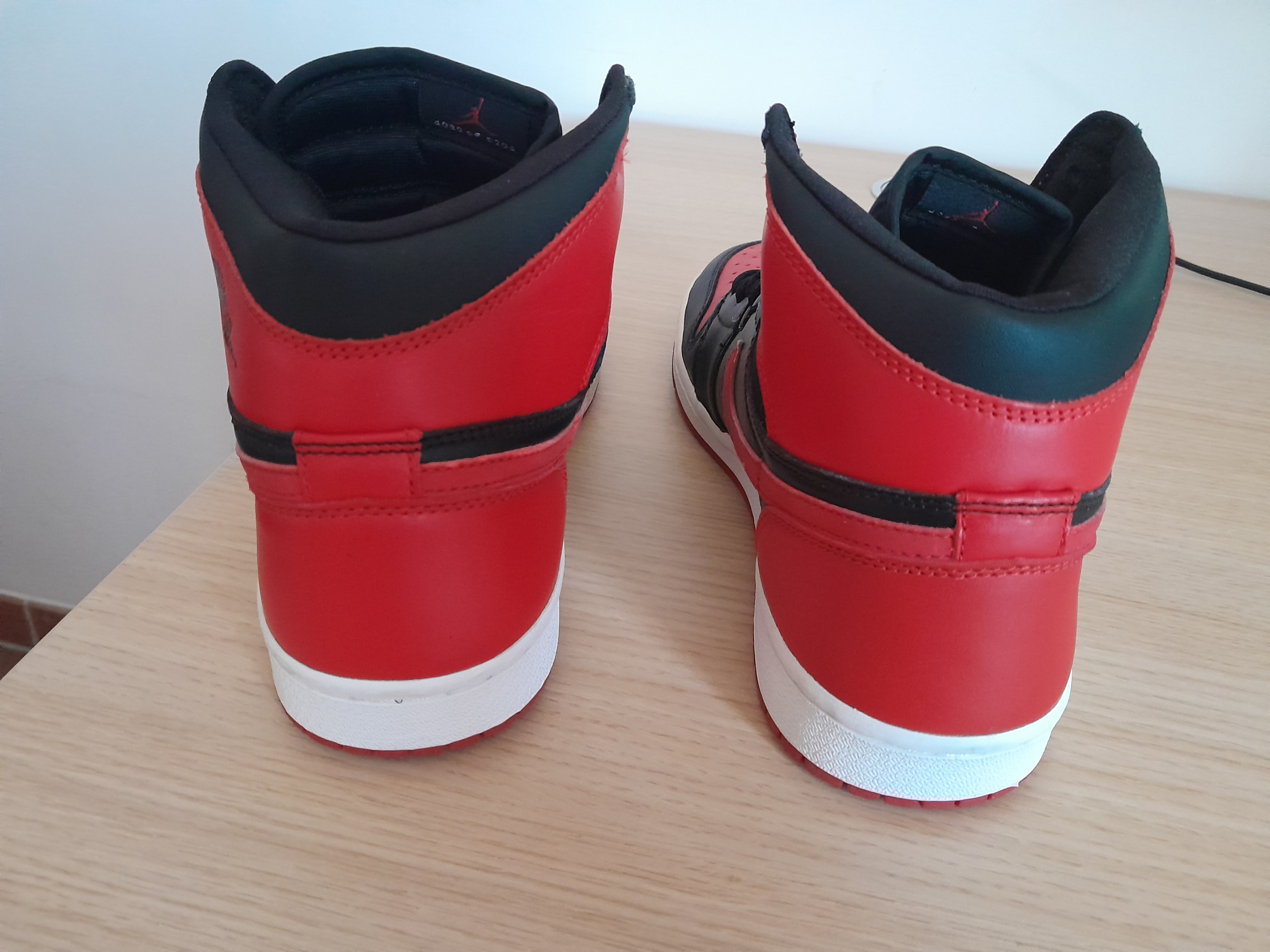 Product image 3 – authenticated on KLEKT