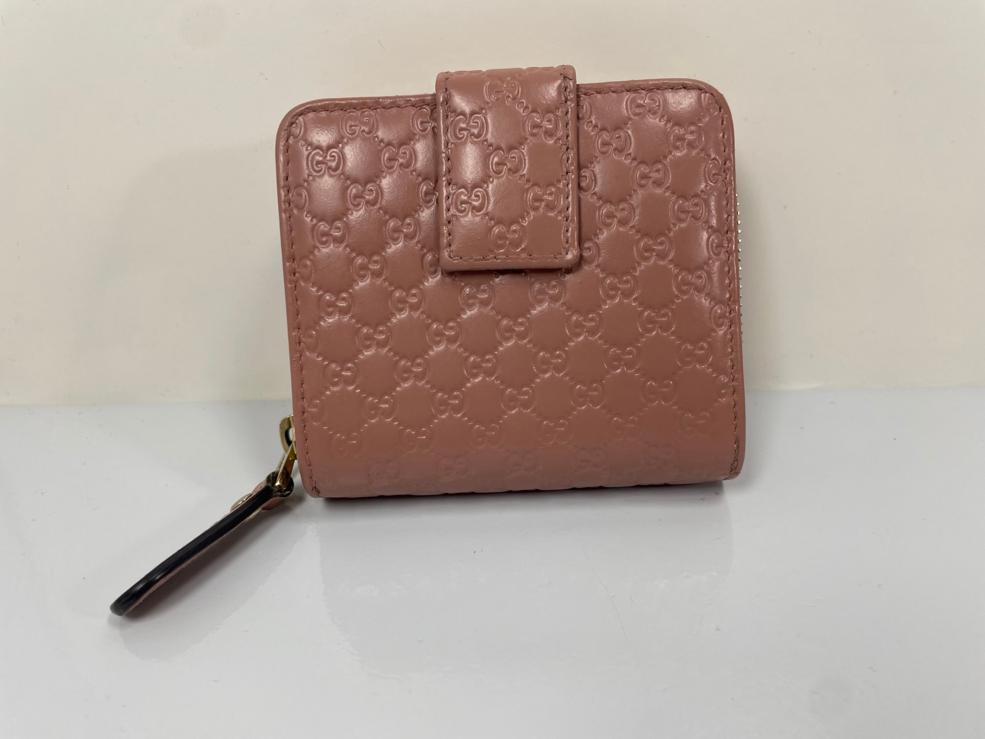Gucci Microguccissima Compact Wallet photo 2