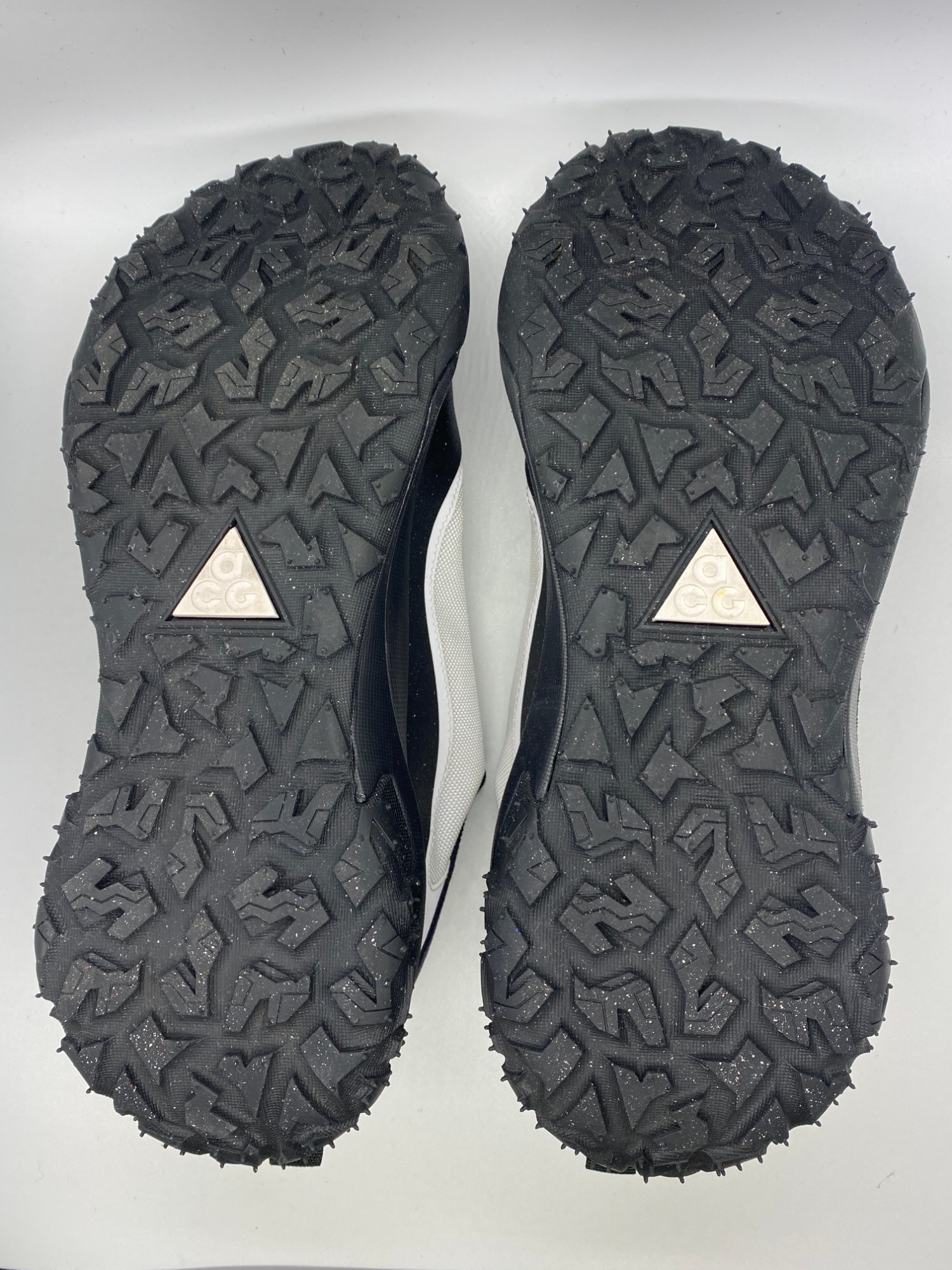 Nike x Comme des Garçons ACG Mountain Fly 2 Low 'Black & White' (2024) photo 5