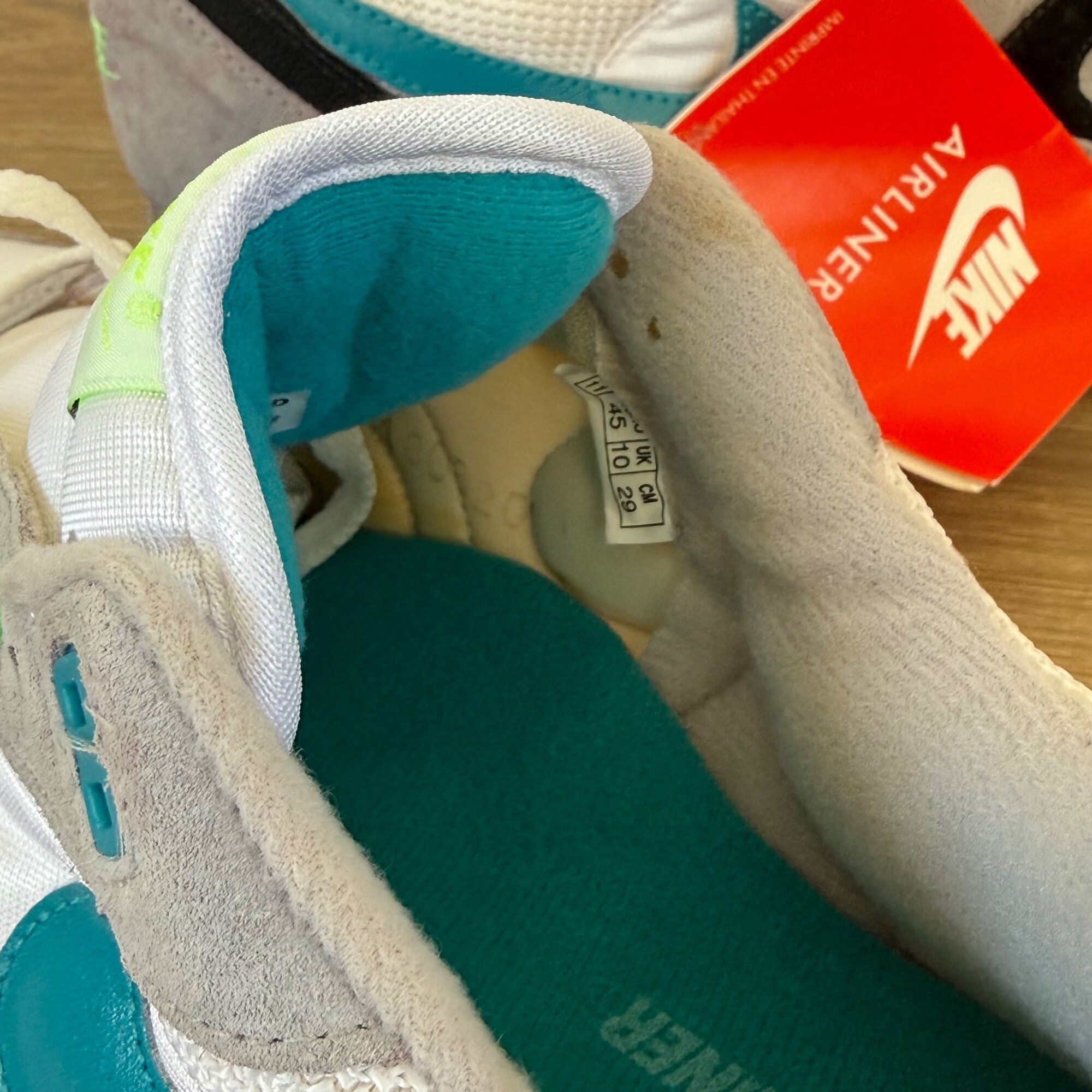Nike Devlin AC photo 6