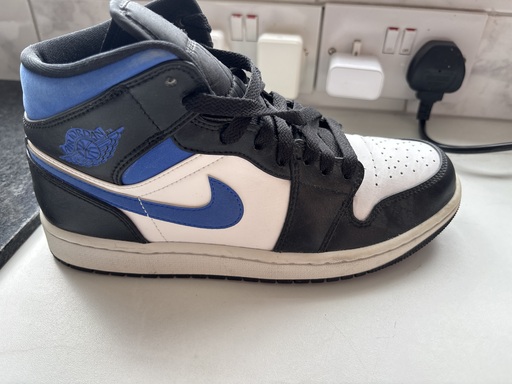 Air Jordan 1 Mid 'Black White Royal Blue' (2021)