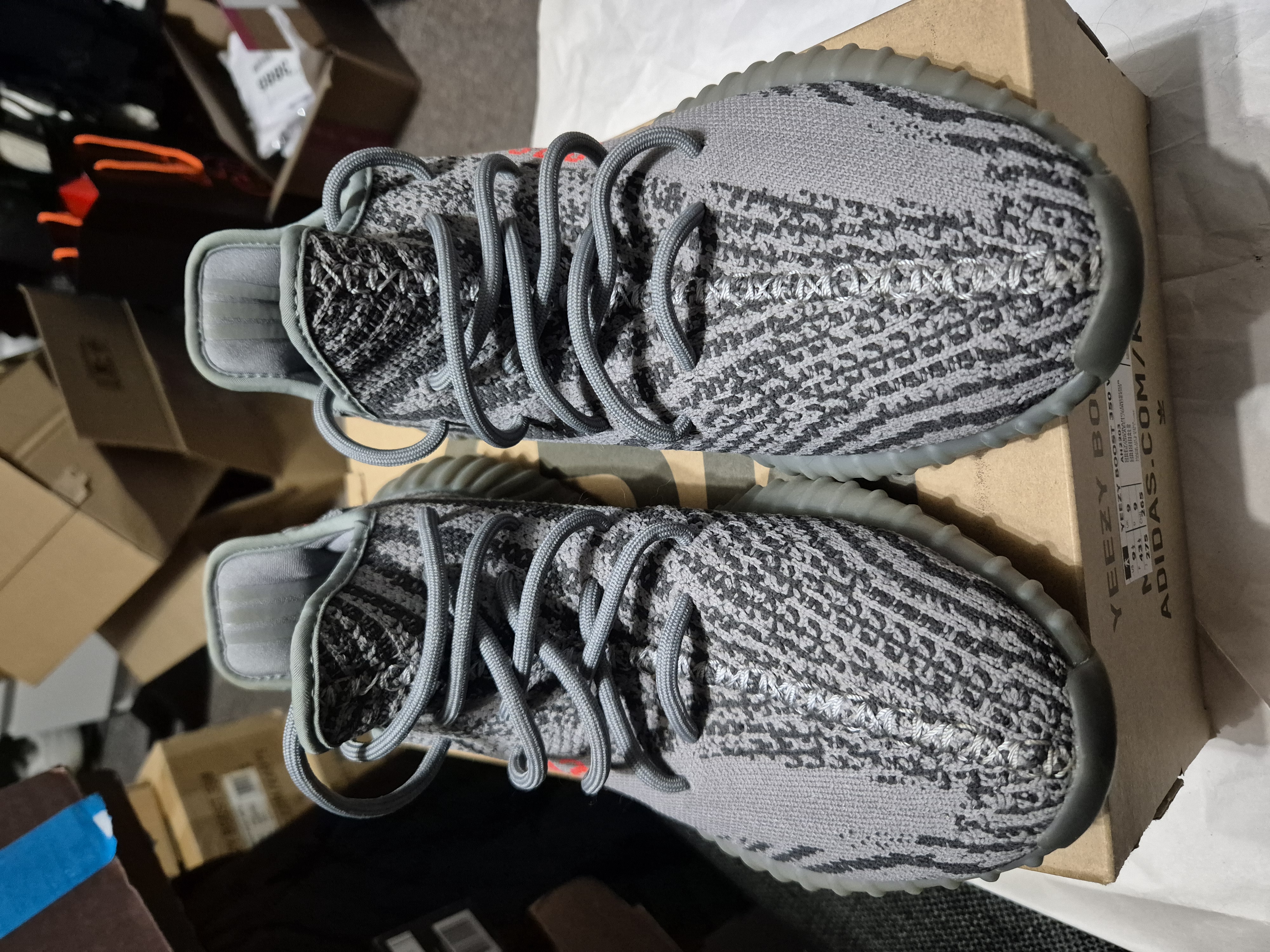 Yeezy Boost 350 V2 'Beluga 2.0' (2017) photo 9