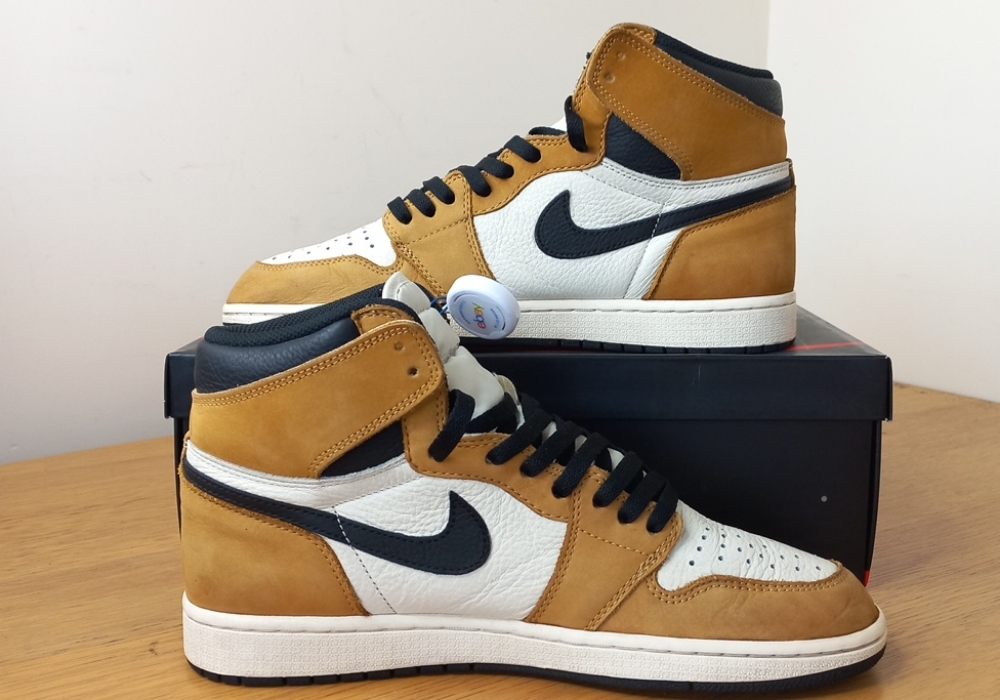 Air Jordan 1 Retro High OG ROTY 'Rookie Of The Year' (2018) photo 2