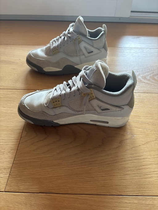 Air Jordan 4 Retro SE 'Craft Photon Dust' (2023)