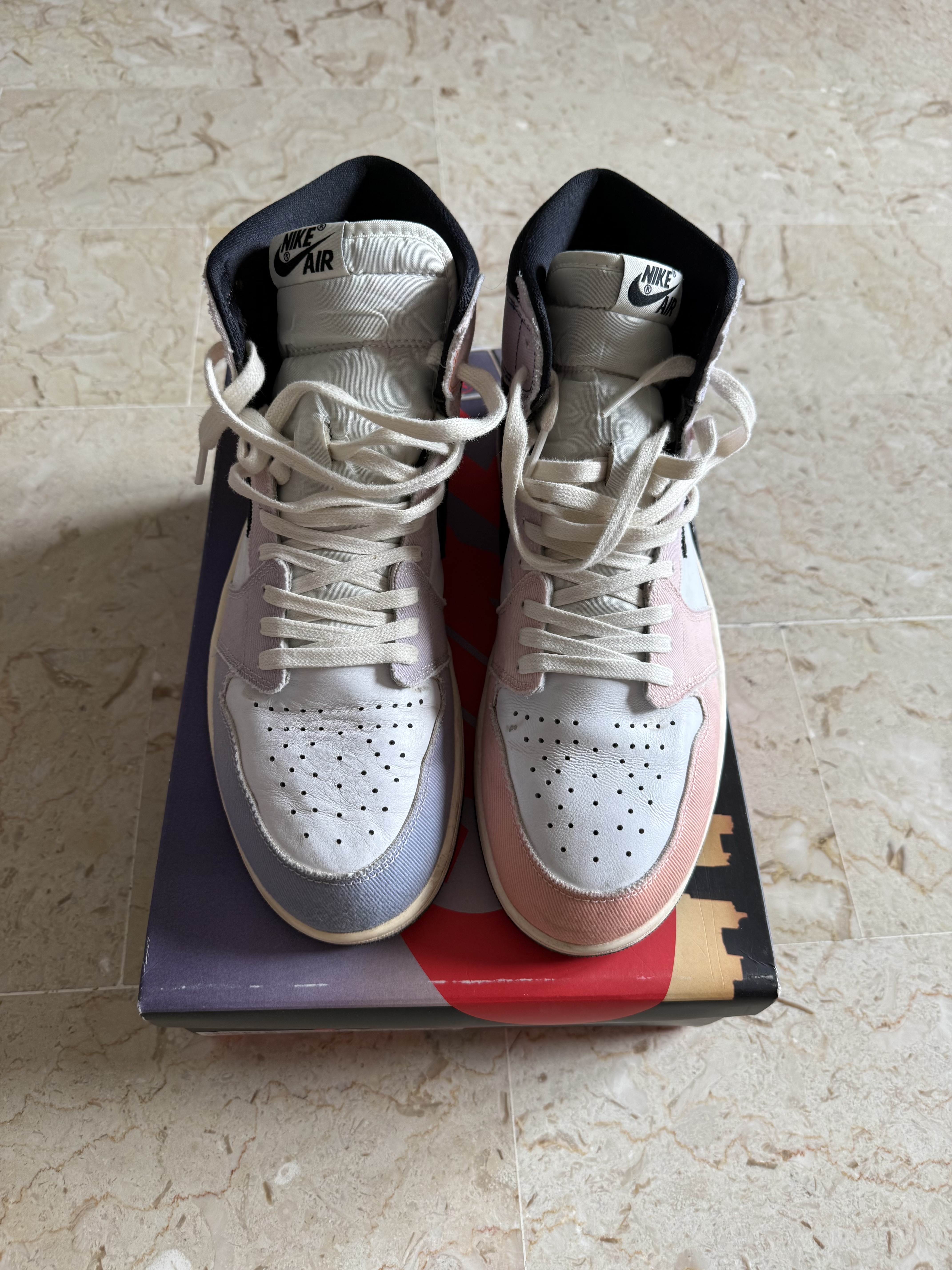 Air Jordan 1 High OG 'Skyline' (2023) photo 3