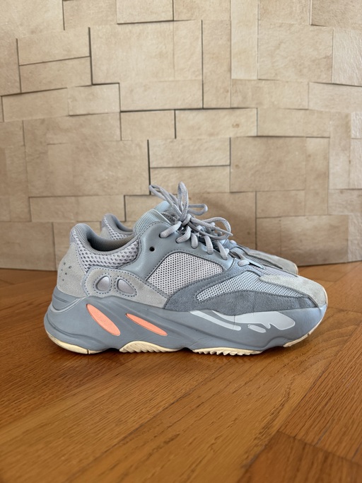 Yeezy Boost 700 'Inertia' (2019)