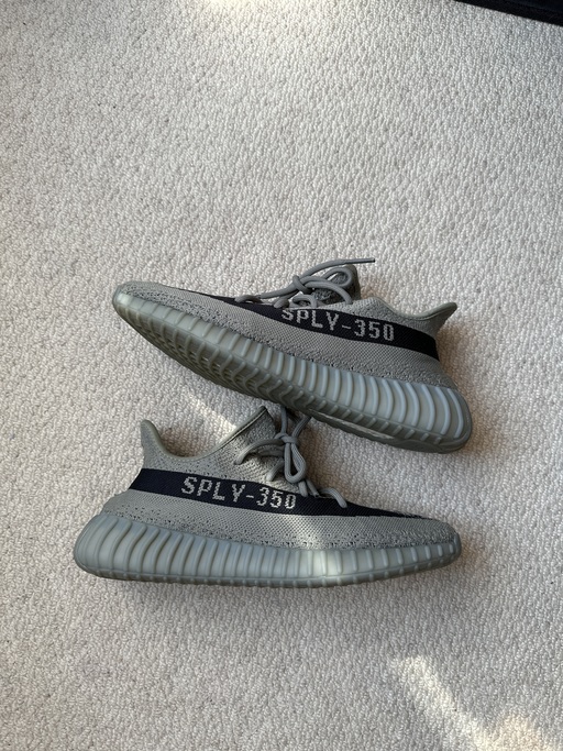 Yeezy Boost 350 V2 'Granite' (2023)