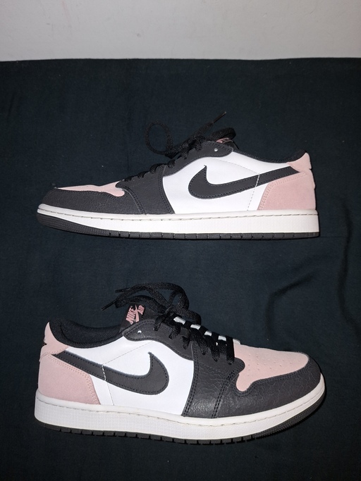 Air Jordan 1 Low OG 'Bleached Coral' (2022)