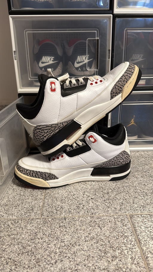 Air Jordan 3 Retro Infrared 23 (2014)